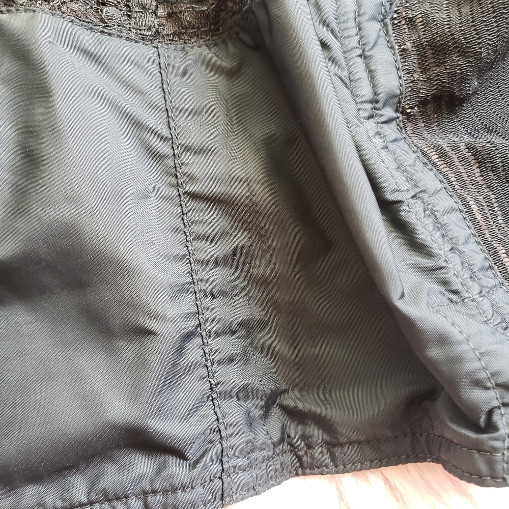 SOLD 1950s Vintage Overwire Bullet Bra Bustier - Picture 12 of 15
